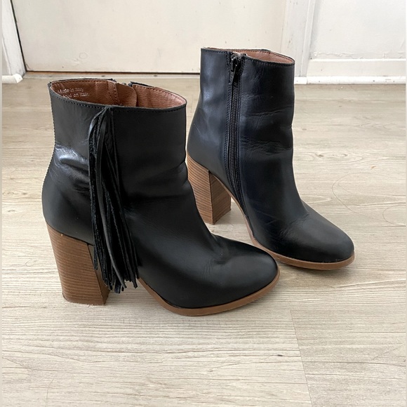 HIBOU | Little burgundy leather tassel ankle boots - Picture 3 of 6